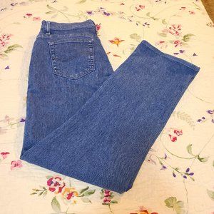 Lee Relaxed Fit Long size 8 Jeans